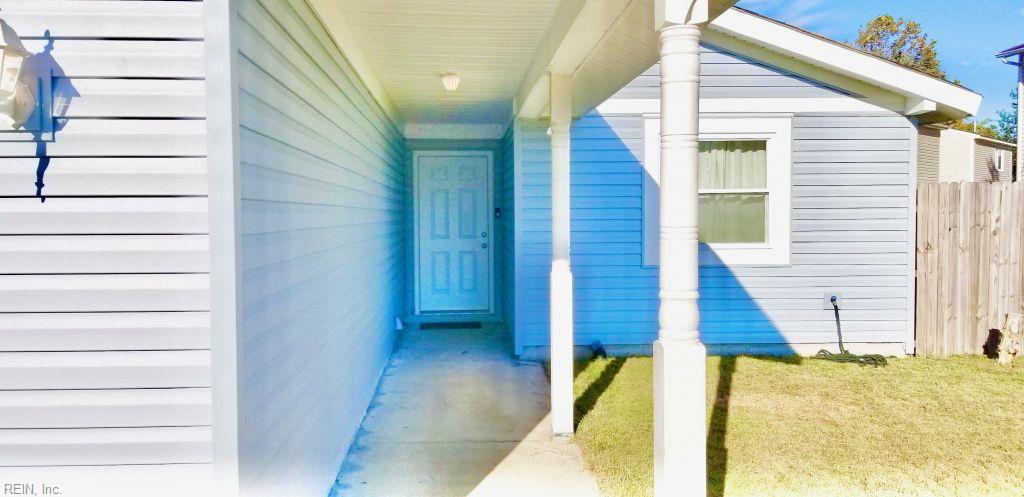947 Fern Ridge RD