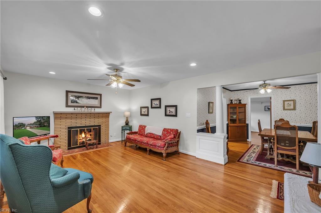 1713 Keeling RD
