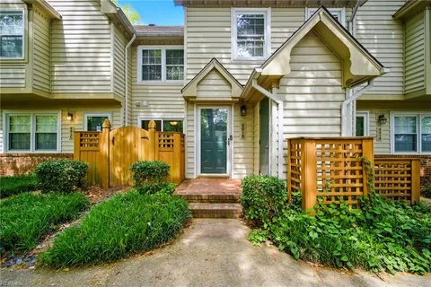 MLS: 10579807