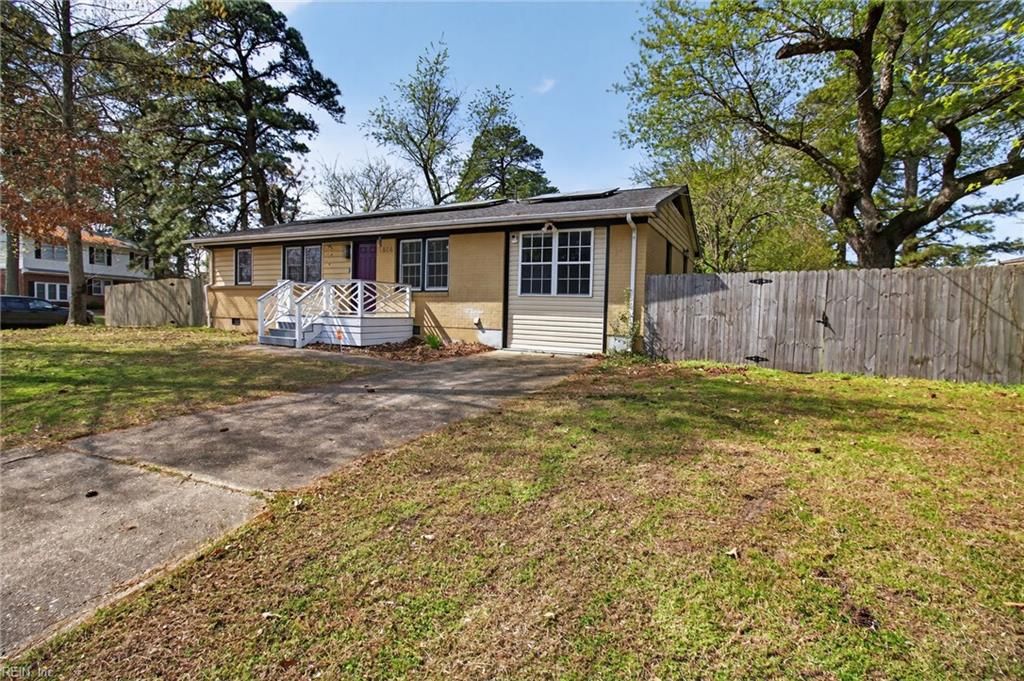 Photo of 1616 Loren Crescent, Portsmouth, VA 23701 (MLS # 10627055)