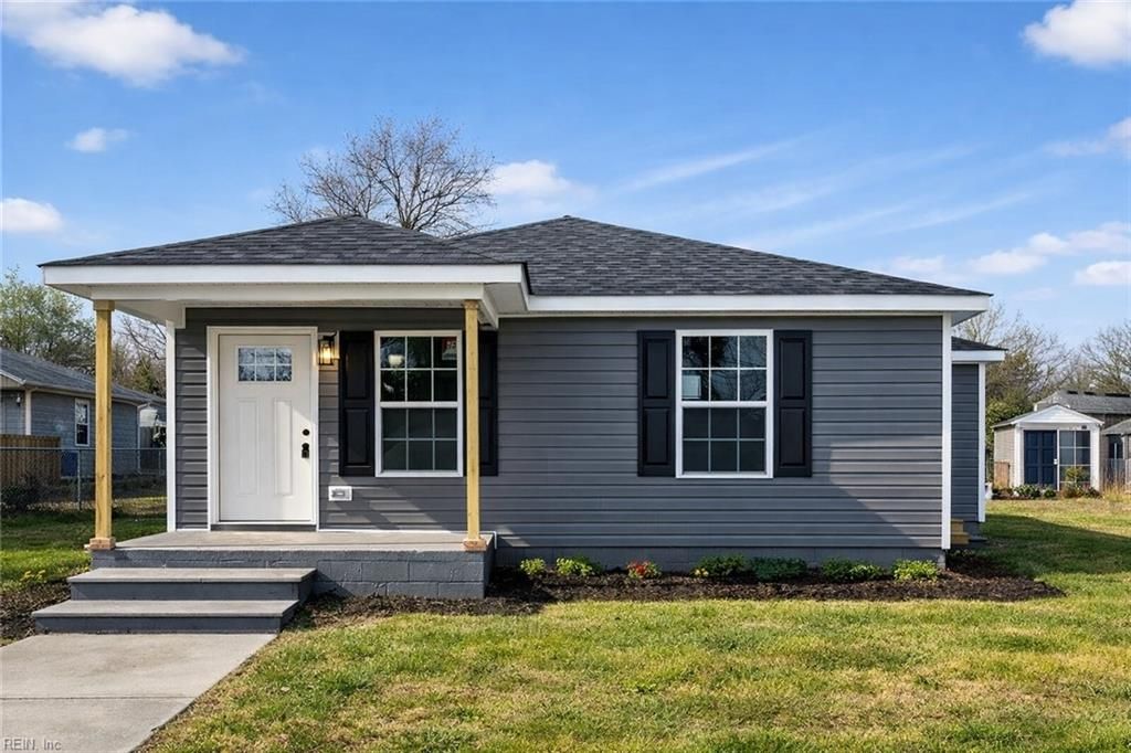 Photo of 206 Main Street, Portsmouth, VA 23701 (MLS # 10618082)