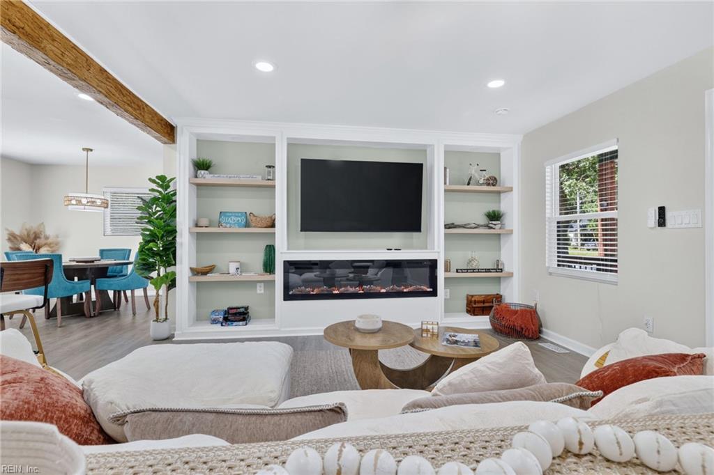 Photo of 921 Philpotts Road, Norfolk, VA 23513 (MLS # 10657514)