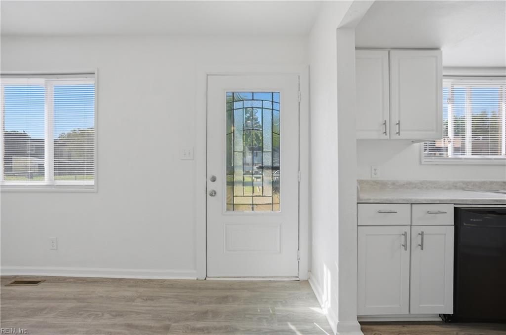 Photo of 1236 Curie Court, Norfolk, VA 23513 (MLS # 10630865)