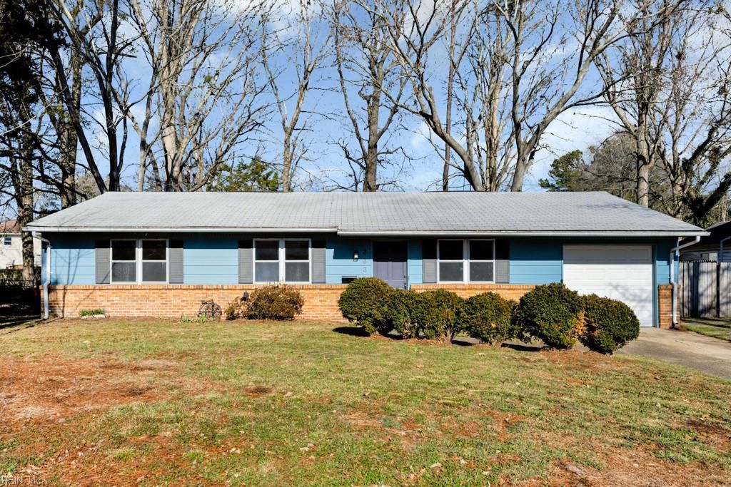 Photo of 3332 Lakecrest Road, Virginia Beach, VA 23452 (MLS # 10616895)