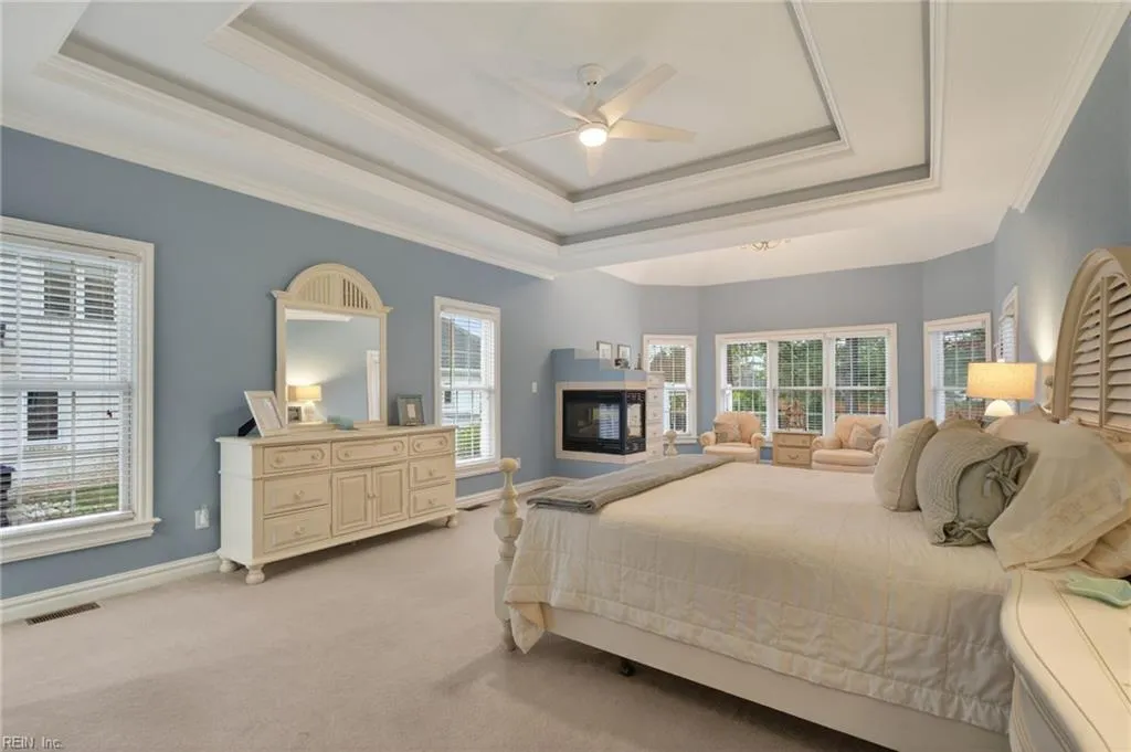 Virginia Beach, Virginia 23456, United States, 6 Bedrooms Bedrooms, ,5 BathroomsBathrooms,Residential,Active,254586