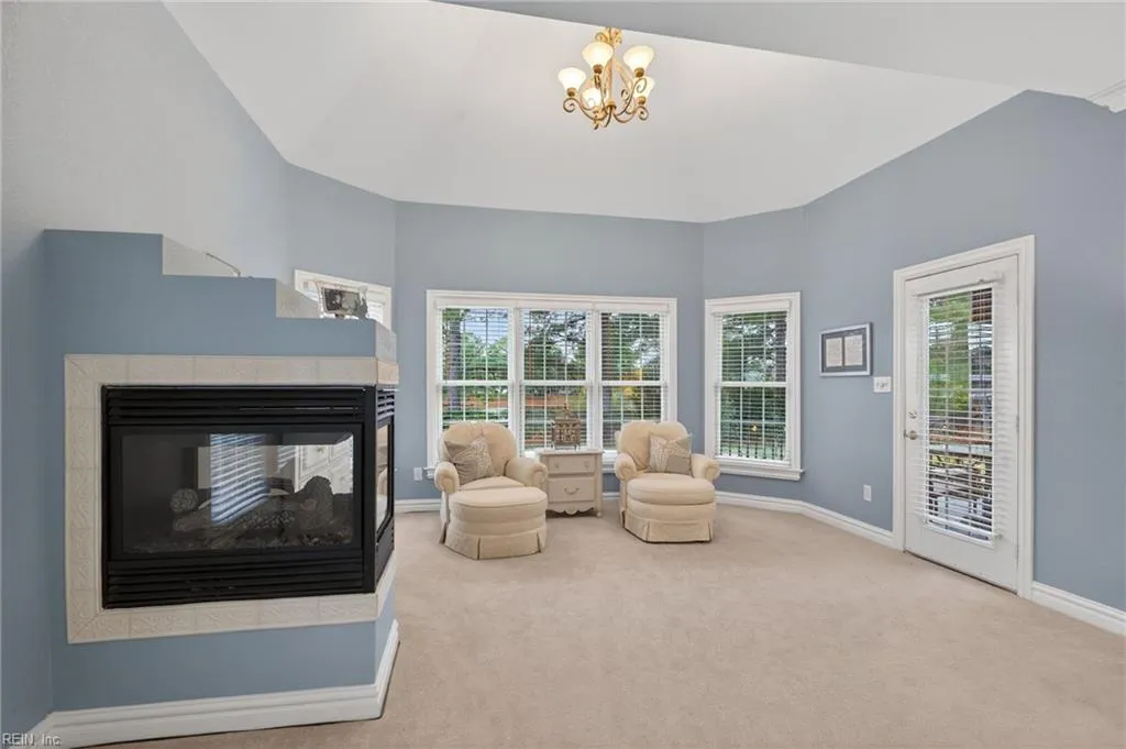 Virginia Beach, Virginia 23456, United States, 6 Bedrooms Bedrooms, ,5 BathroomsBathrooms,Residential,Active,254586