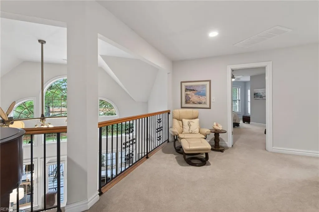 Virginia Beach, Virginia 23456, United States, 6 Bedrooms Bedrooms, ,5 BathroomsBathrooms,Residential,Active,254586