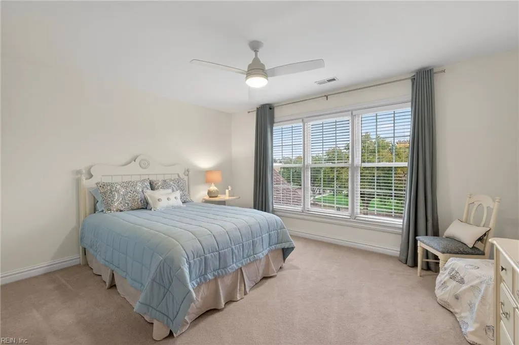 Virginia Beach, Virginia 23456, United States, 6 Bedrooms Bedrooms, ,5 BathroomsBathrooms,Residential,Active,254586