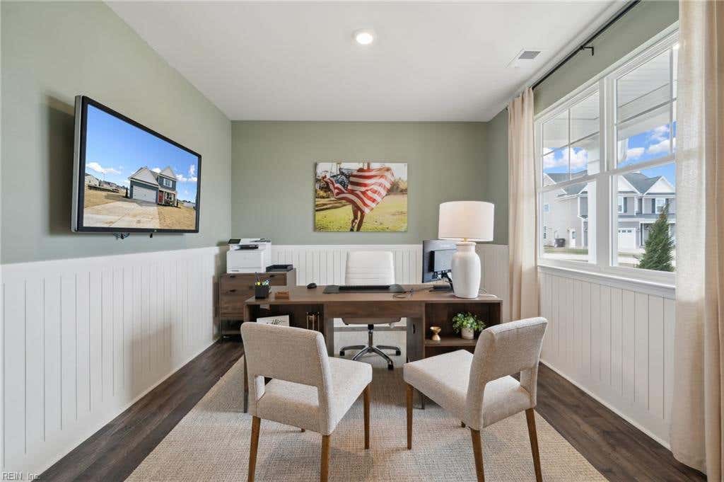 Photo of 129 Michigan Avenue, Williamsburg, VA 23188 (MLS # 10650748)