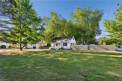 Photo of 214 Deep Creek Road, Newport News, VA 23606 (MLS # 10633242)