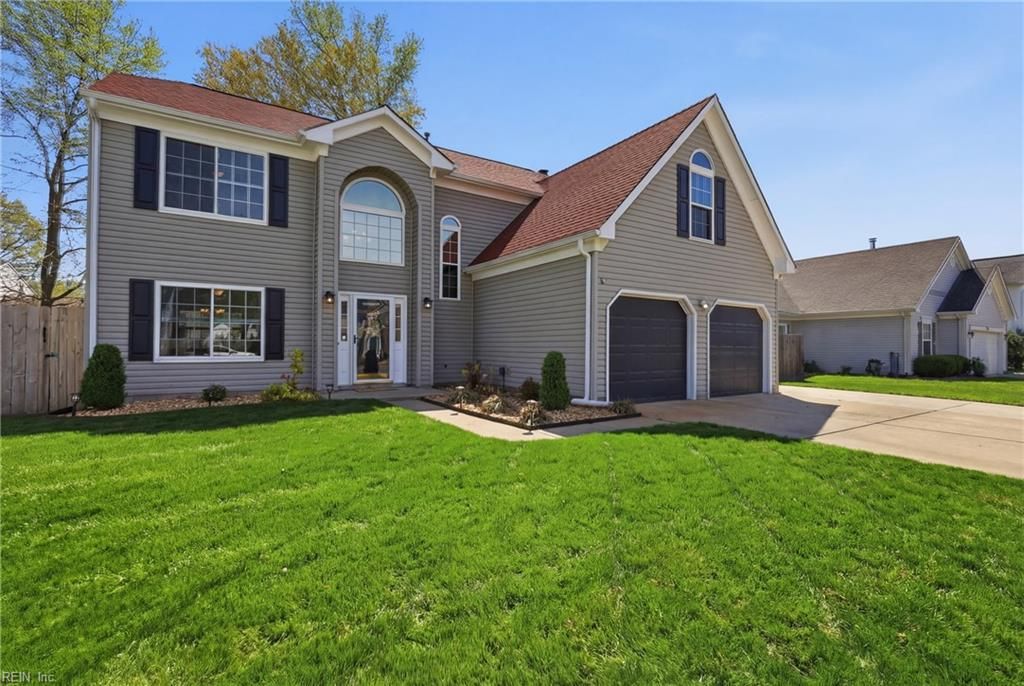 Photo of 813 Sheffield Street, Hampton, VA 23666 (MLS # 10628100)