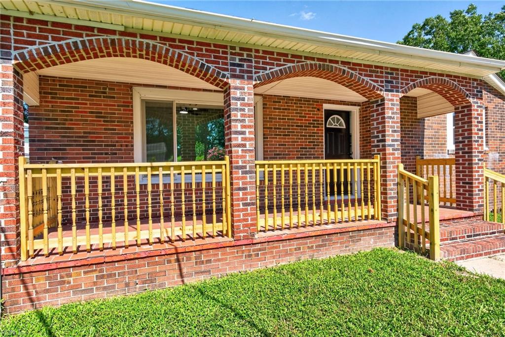 Photo of 726 Marcus St Street, Chesapeake, VA 23320 (MLS # 10652729)