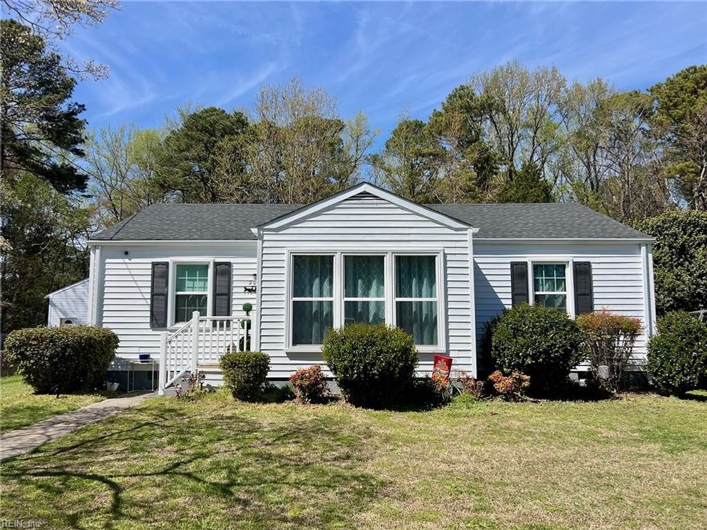 Photo of 200 Bob White Street, Portsmouth, VA 23701 (MLS # 10627484)