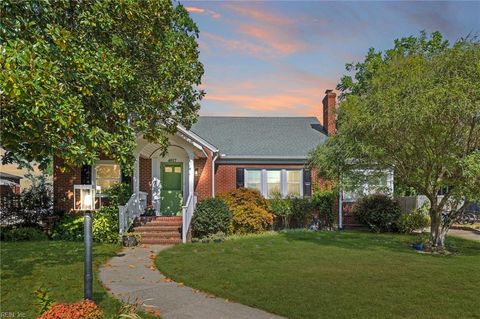 4017 Buchanan DR Hampton VA 23669