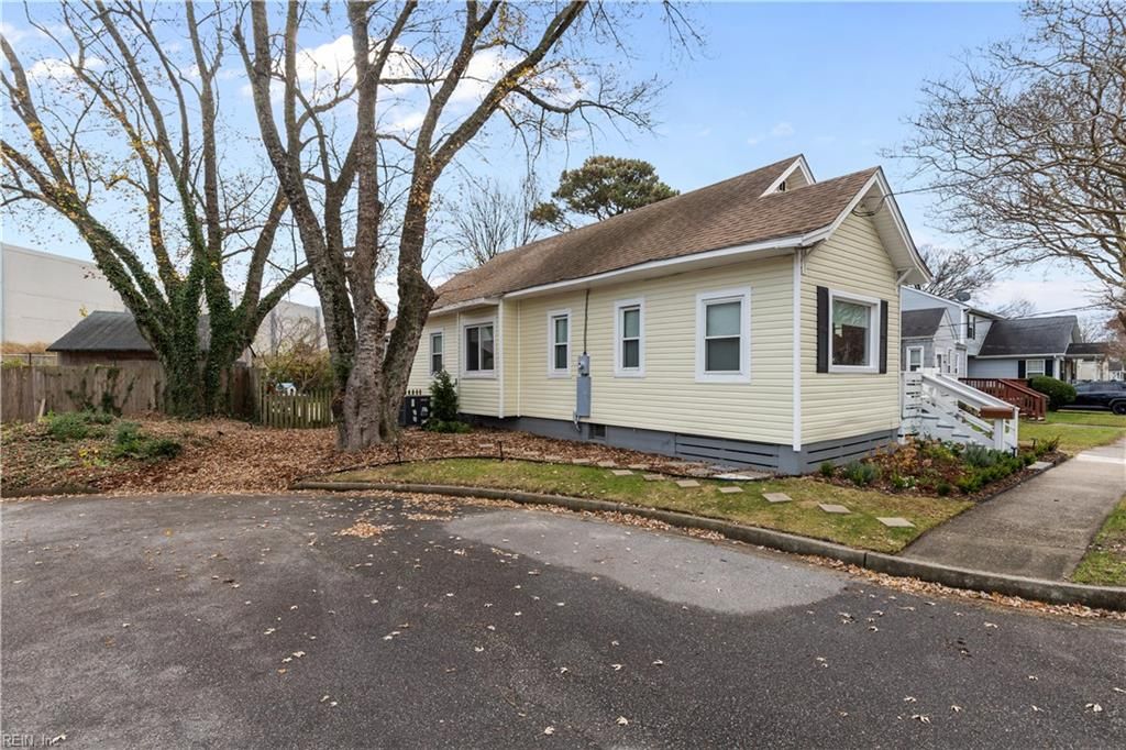 Photo of 9264 Coleman Avenue, Norfolk, VA 23503 (MLS # 10612065)