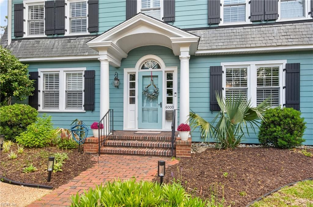 Photo of 6000 Upper Brandon Place, Norfolk, VA 23508 (MLS # 10636271)