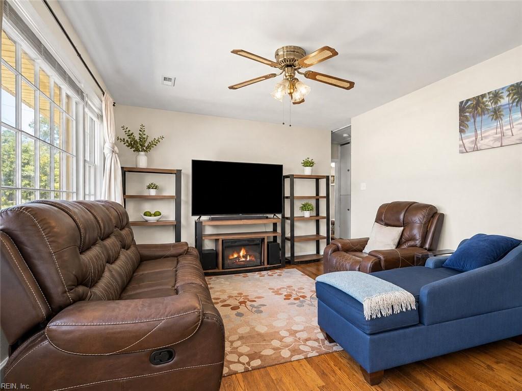 Photo of 1214 Tyler Avenue, Newport News, VA 23601 (MLS # 10652044)
