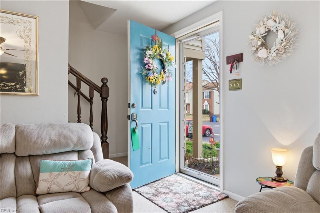 Photo of 927 Still Harbor Circle, Chesapeake, VA 23320 (MLS # 10622737)