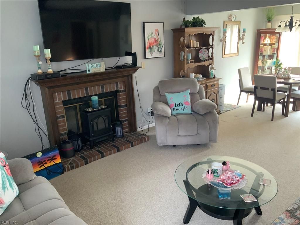 Photo of 927 Still Harbor Circle, Chesapeake, VA 23320 (MLS # 10622737)