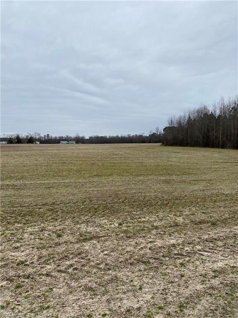 184AC Gates RD Suffolk VA 23438