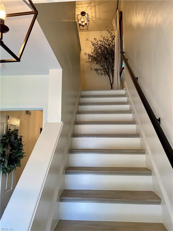 Photo of 1337 Longwood Drive, Norfolk, VA 23508 (MLS # 10647803)