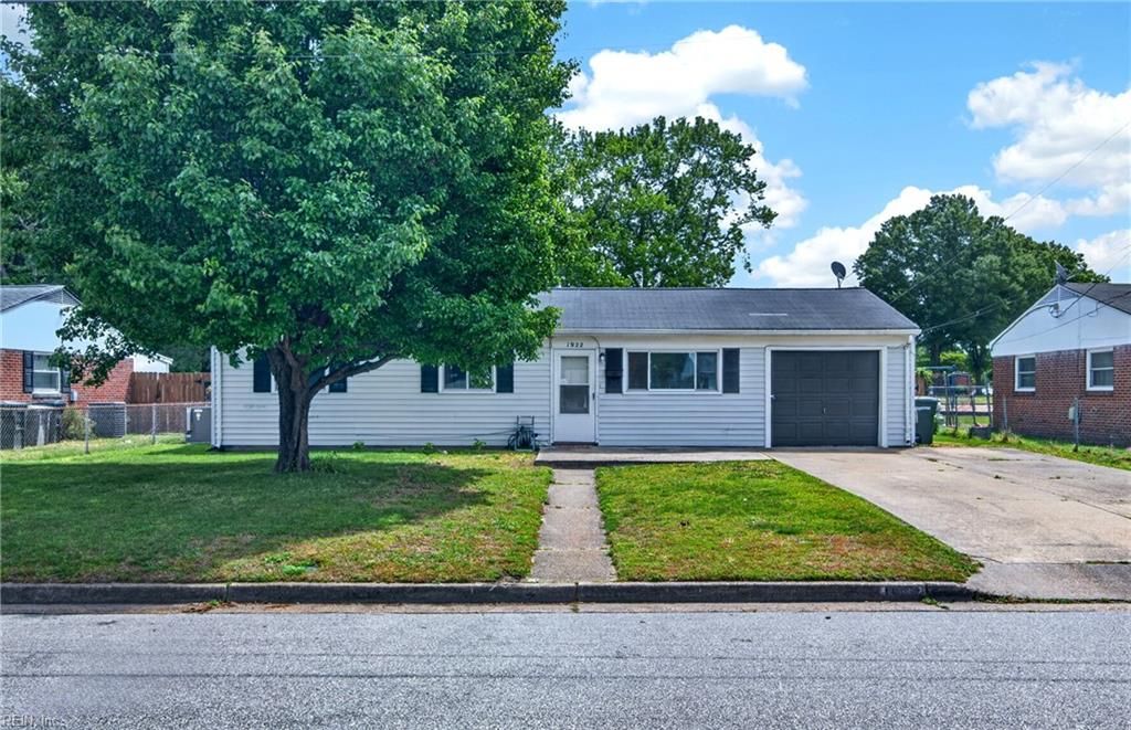 Photo of 1922 Beall Drive, Hampton, VA 23663 (MLS # 10633069)
