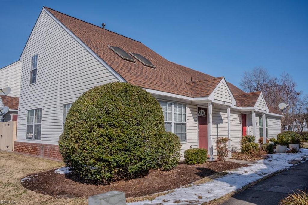 Photo of 3109 Big Bend Drive, Chesapeake, VA 23321 (MLS # 10619146)