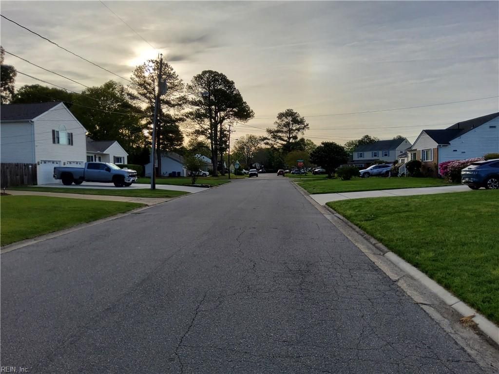 Photo of 5809 MOJAVE Road, Virginia Beach, VA 23462 (MLS # 10628354)