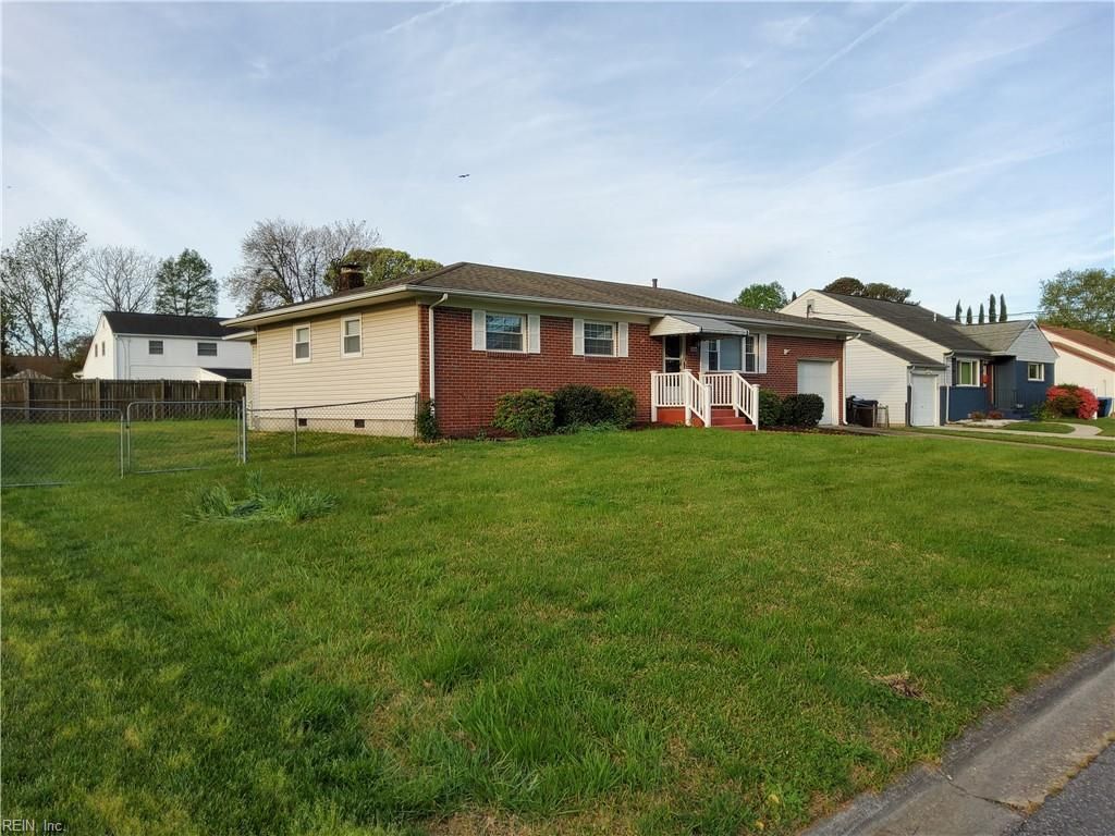 Photo of 5809 MOJAVE Road, Virginia Beach, VA 23462 (MLS # 10628354)