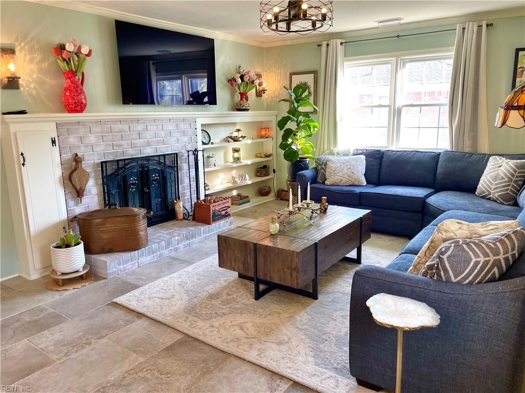 Photo of 1109 Five Forks Road, Virginia Beach, VA 23455 (MLS # 10629826)