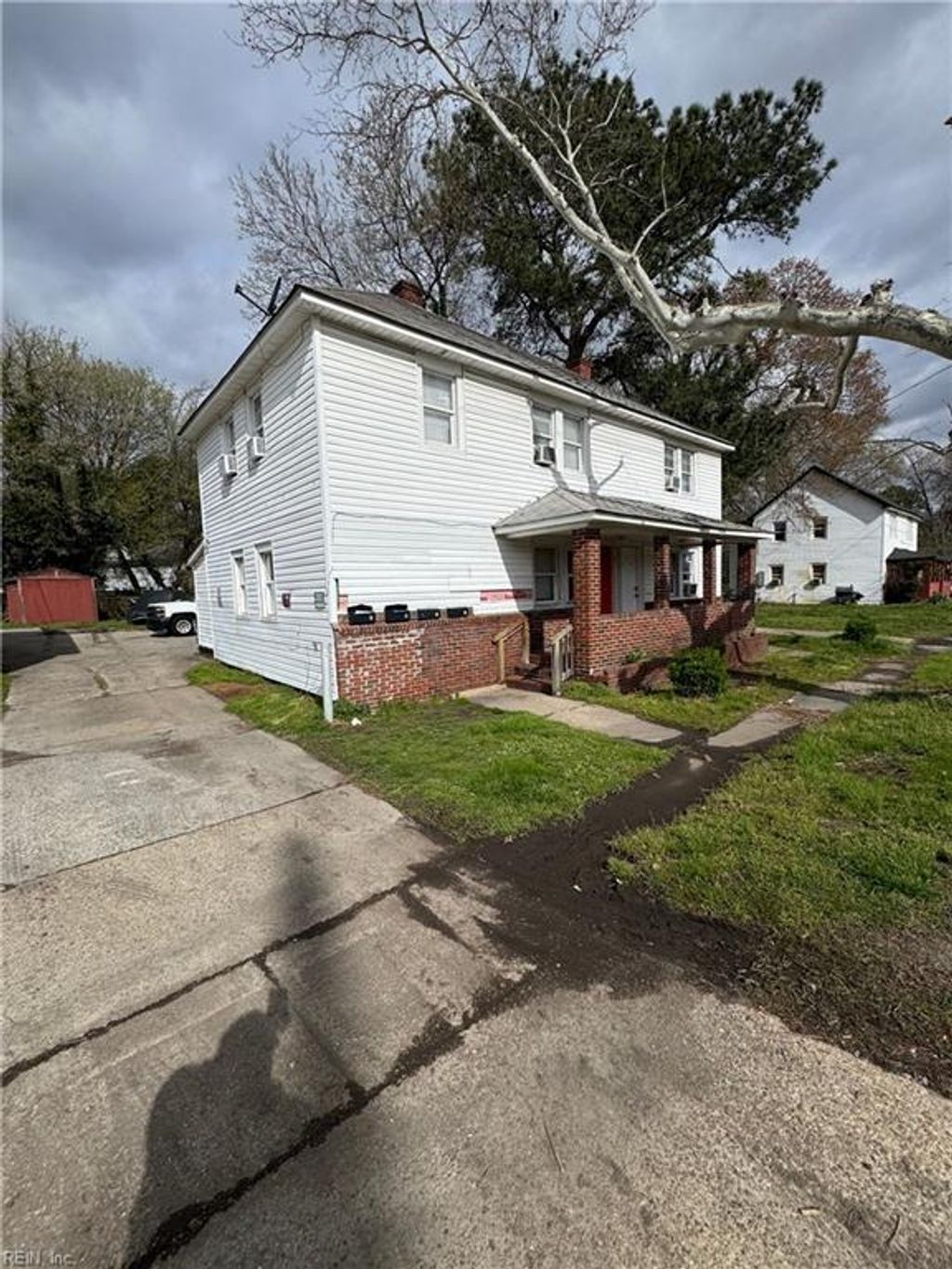 Photo of 1114 Victory Boulevard #D, Portsmouth, VA 23702 (MLS # 10626454)