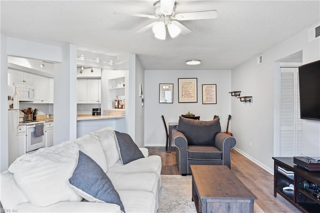 Photo of 1410 Rellen Court, Virginia Beach, VA 23464 (MLS # 10648621)