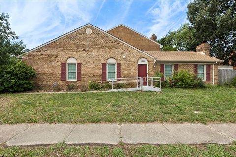 Photo of 4800 Deming Court, Virginia Beach, VA 23462 (MLS # 10636946)