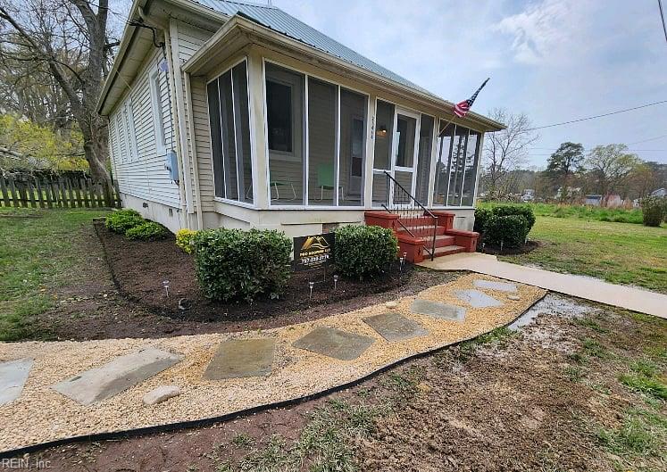 Photo of 21464 Twin Hill Lane, Carrollton, VA 23314 (MLS # 10653378)