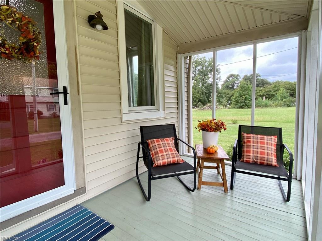 Photo of 21464 Twin Hill Lane, Carrollton, VA 23314 (MLS # 10653378)