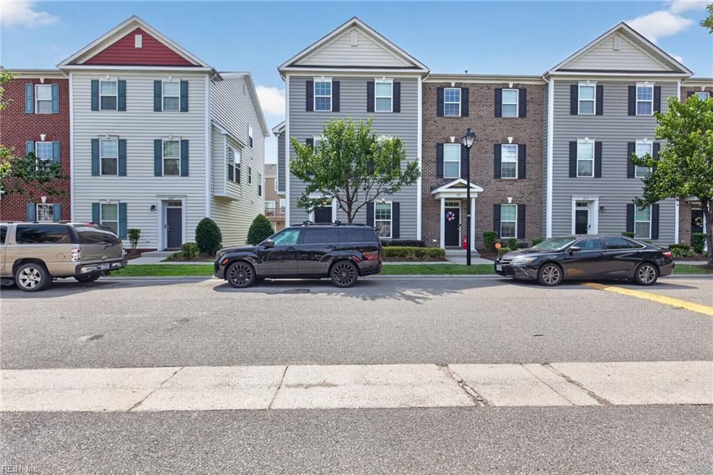 Photo of 225 Feldspar Street, Virginia Beach, VA 23462 (MLS # 10641158)