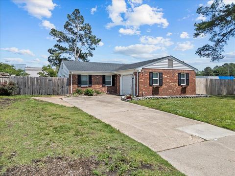 2908 Cherie DR Virginia Beach VA 23453