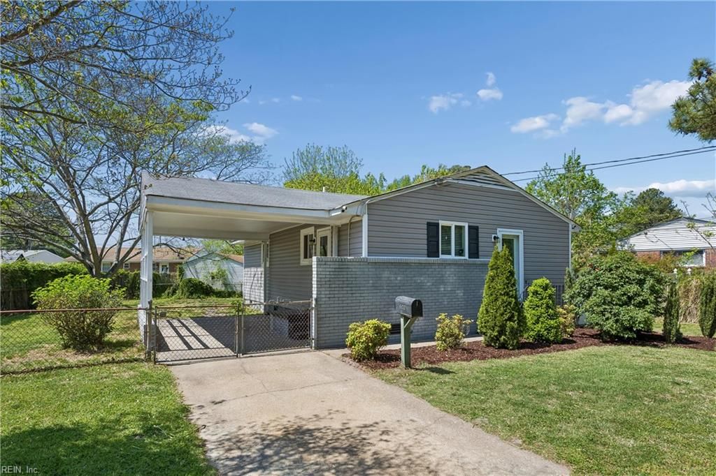 Photo of 602 Mclean Street, Portsmouth, VA 23701 (MLS # 10629798)