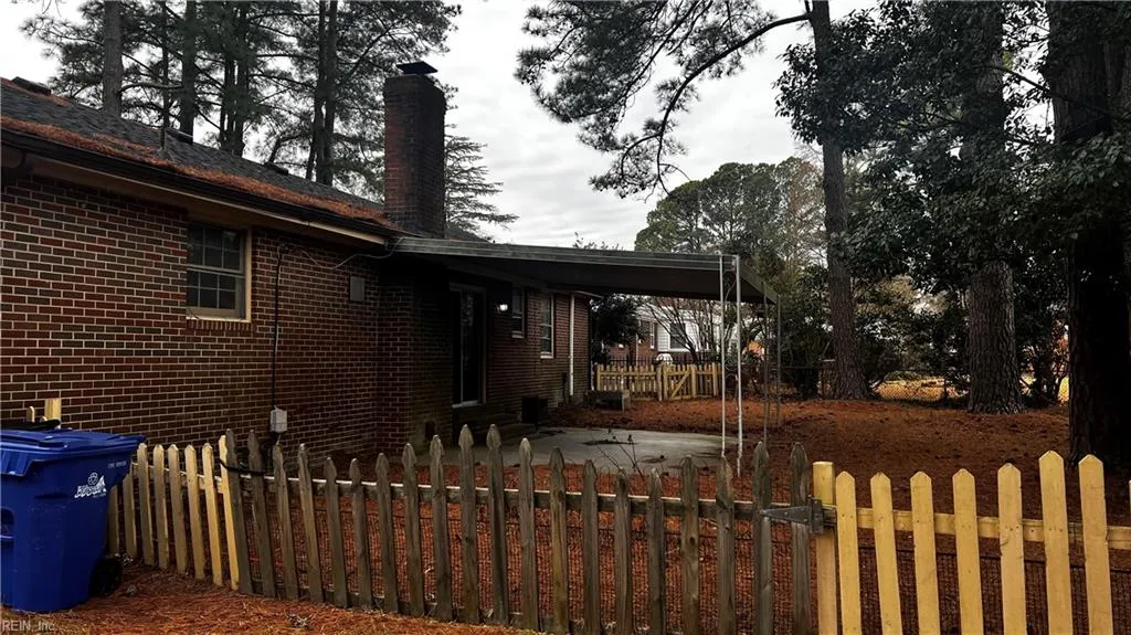 Portsmouth, Virginia 23703, United States, 3 Bedrooms Bedrooms, ,3 BathroomsBathrooms,Residential,Pending,12258