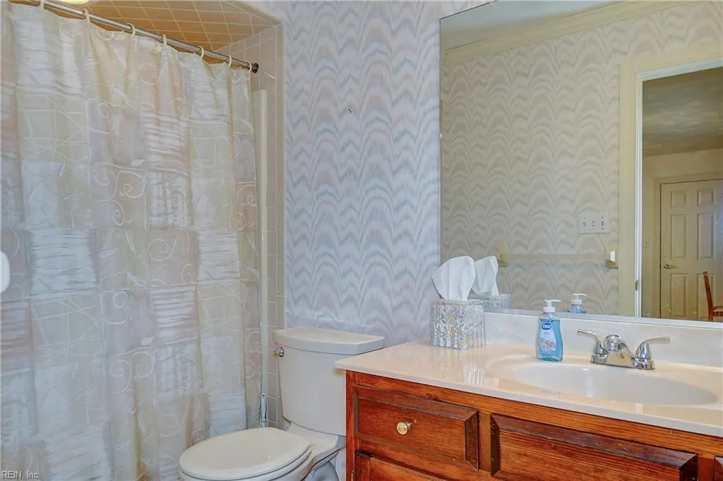 Chesapeake, Virginia 23320, United States, 5 Bedrooms Bedrooms, ,4 BathroomsBathrooms,Residential,Active,146233