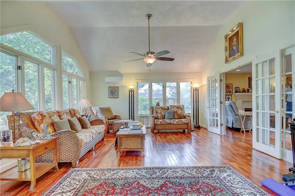 Chesapeake, Virginia 23320, United States, 5 Bedrooms Bedrooms, ,4 BathroomsBathrooms,Residential,Active,146233