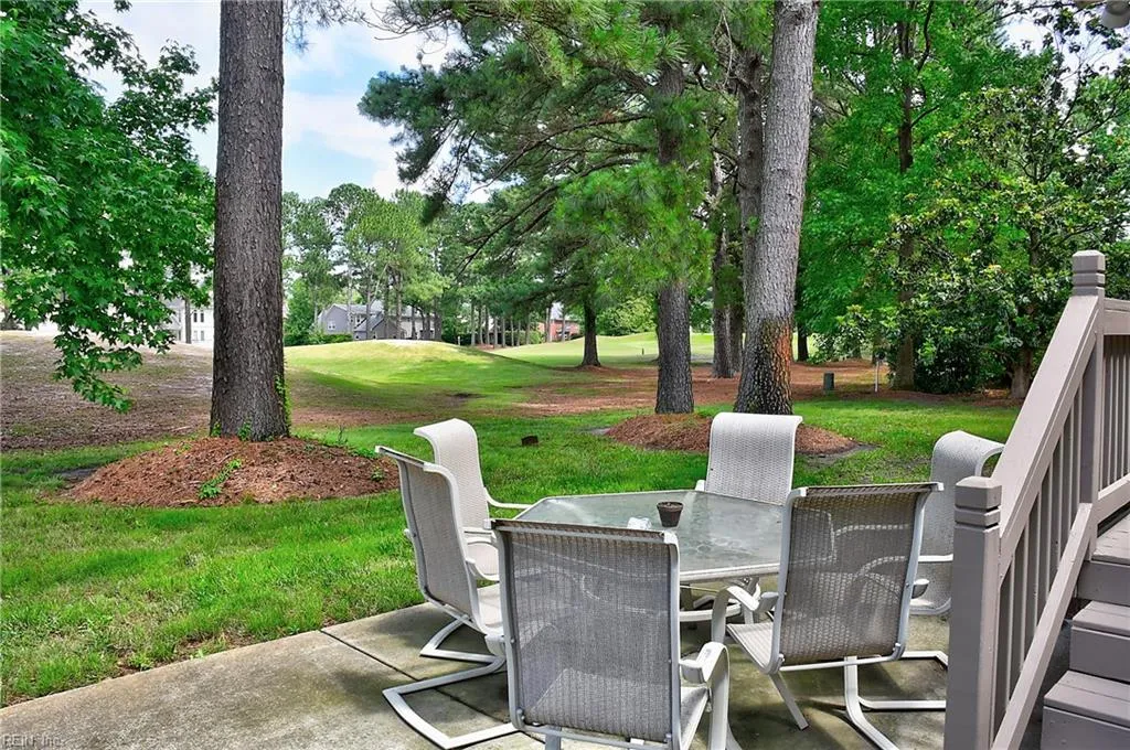 Chesapeake, Virginia 23320, United States, 5 Bedrooms Bedrooms, ,4 BathroomsBathrooms,Residential,Active,146233