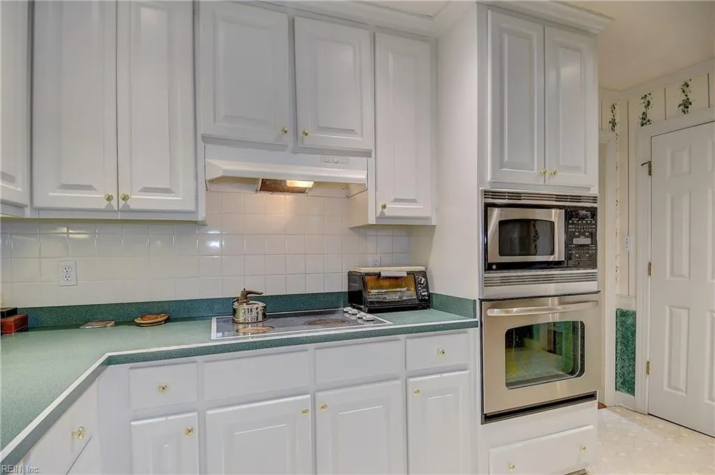 Chesapeake, Virginia 23320, United States, 5 Bedrooms Bedrooms, ,4 BathroomsBathrooms,Residential,Active,146233