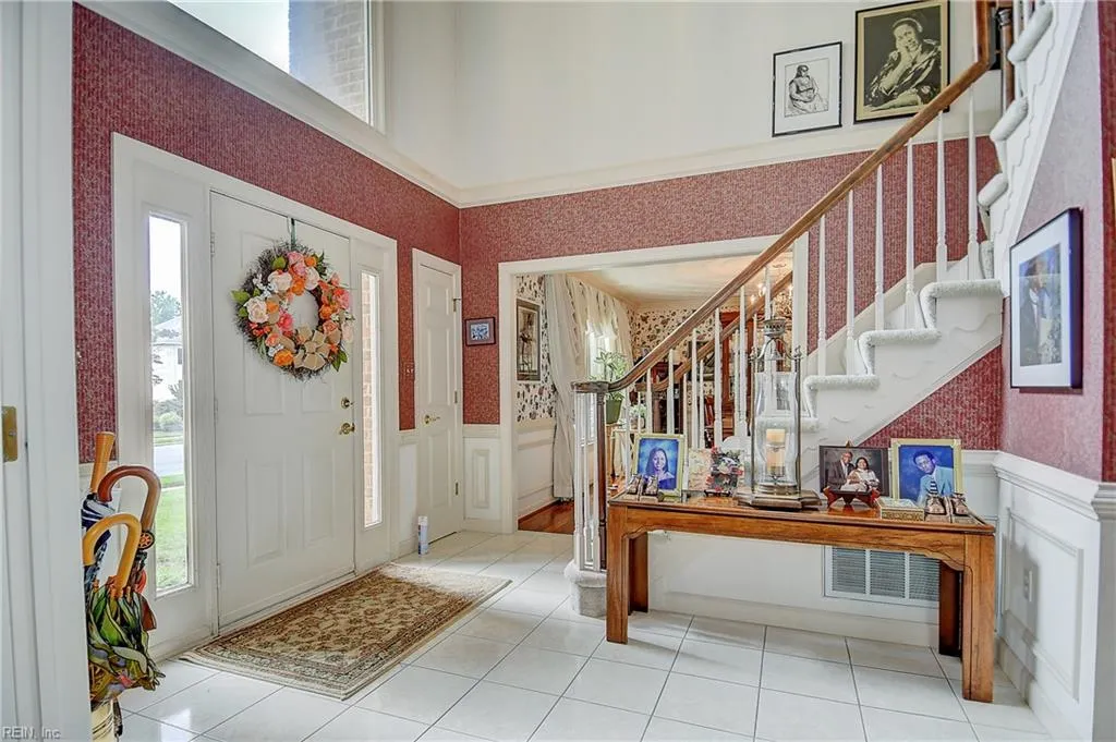 Chesapeake, Virginia 23320, United States, 5 Bedrooms Bedrooms, ,4 BathroomsBathrooms,Residential,Active,146233