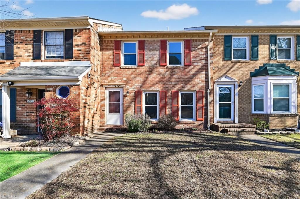 Photo of 338 Paxford Drive, Virginia Beach, VA 23462 (MLS # 10617650)