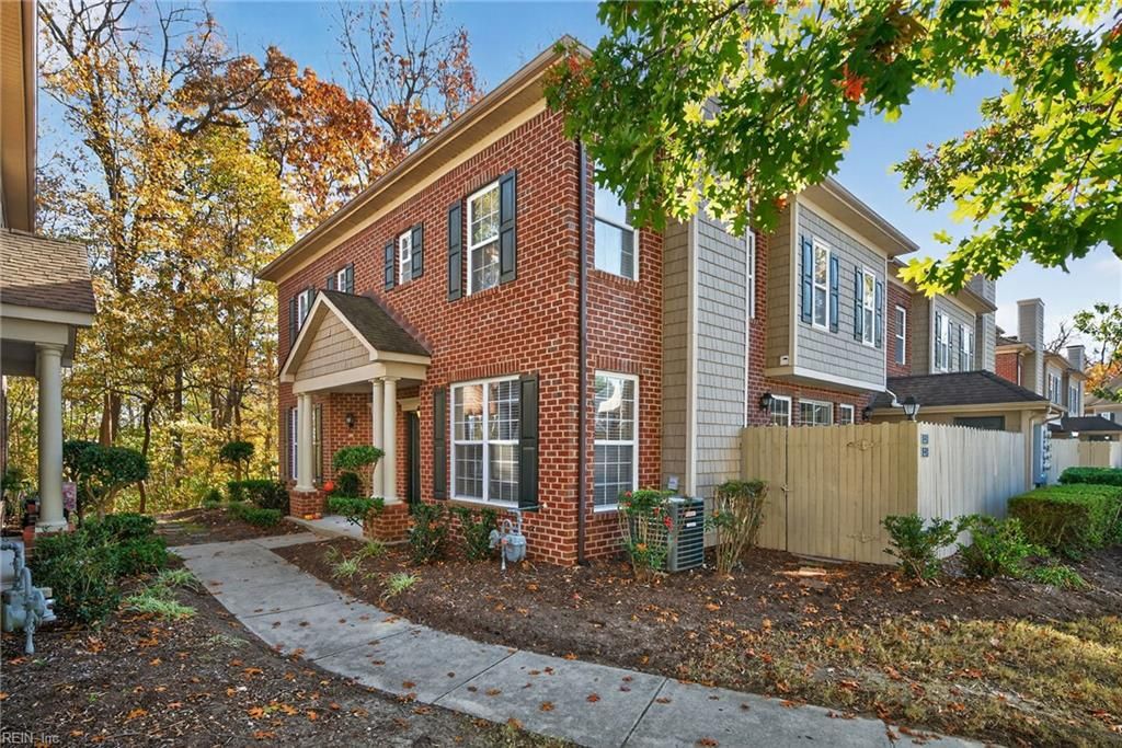 Photo of 5224 Elston Lane, Virginia Beach, VA 23455 (MLS # 10611522)