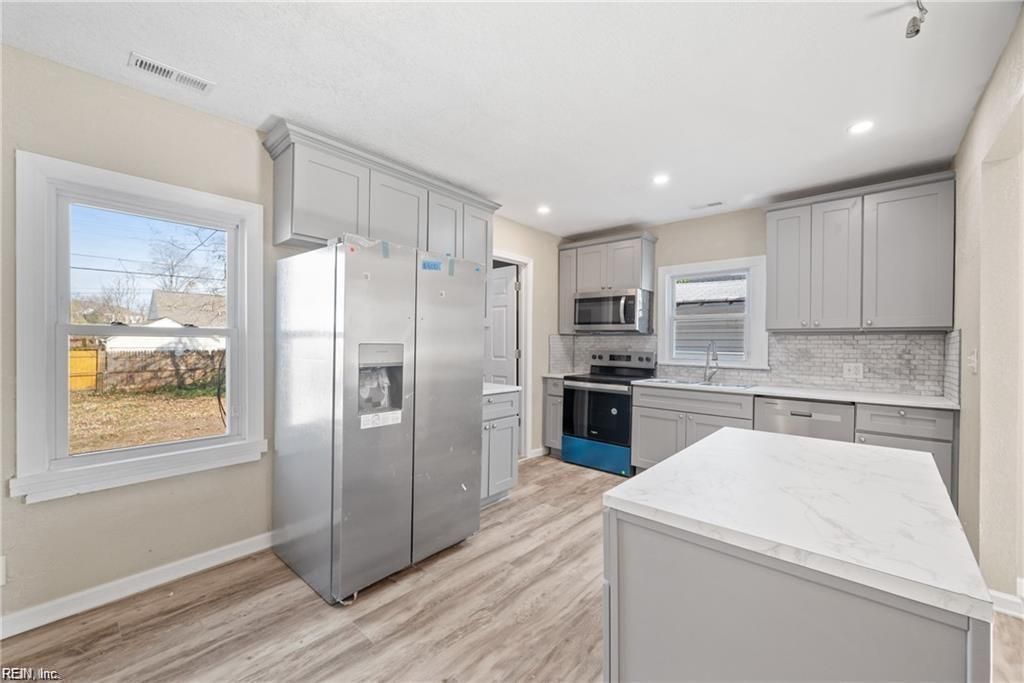 Photo of 15 Henry Street Street, Hampton, VA 23669 (MLS # 10606720)