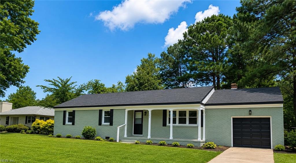 704 Lord Nelson Drive, Virginia Beach, VA, 23464