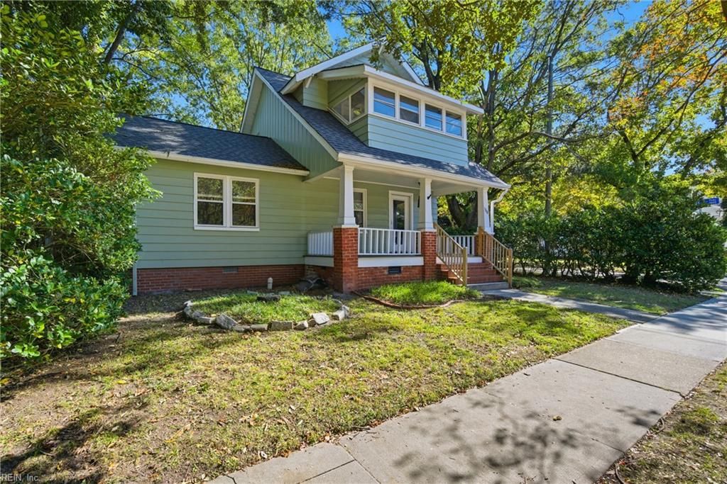 Photo of 5000 Powhatan Avenue, Norfolk, VA 23508 (MLS # 10615609)