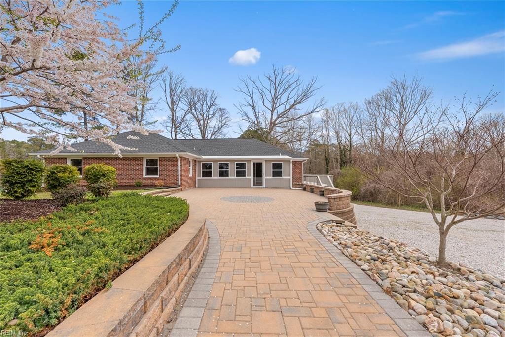 Photo of 4861 Rochambeau Drive, Williamsburg, VA 23188 (MLS # 10627309)